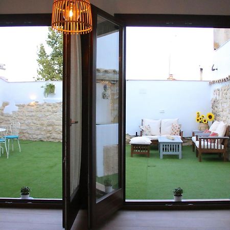 Apartamentos Turisticos La Estacion Úbeda Buitenkant foto
