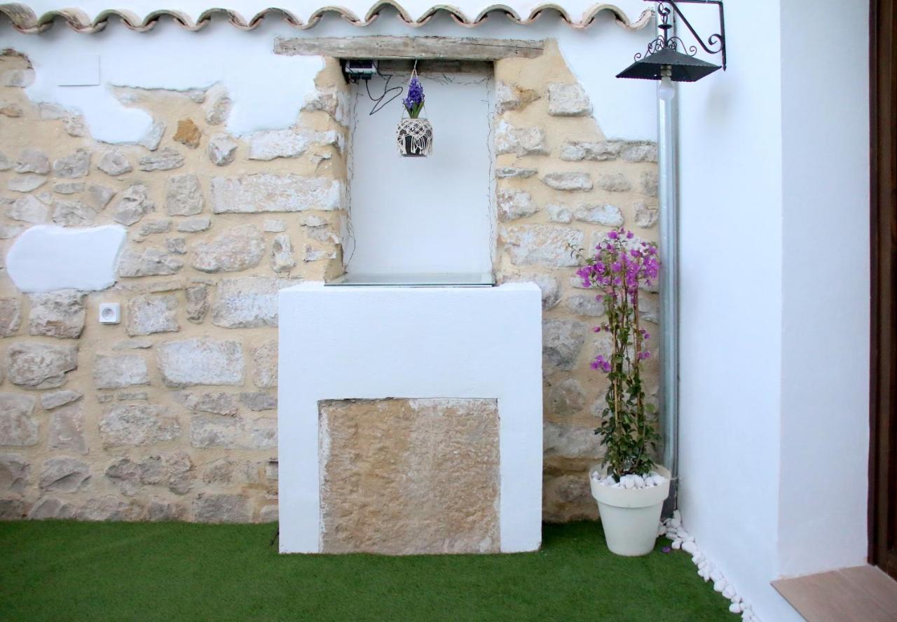 Apartamentos Turisticos La Estacion Úbeda Buitenkant foto